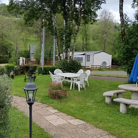 Chalet, Animaux Admis - 5 Pers. - Api-1-52-2513